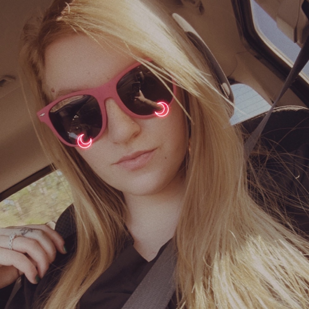 Meet your Posher, Britta